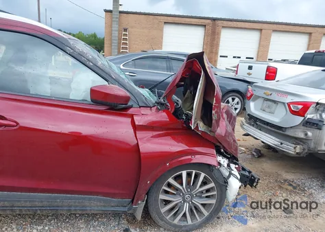 2021 Nissan Kicks Sv Xtronic Cvt from USA, damaged, VIN 3N1CP5CV1ML564684